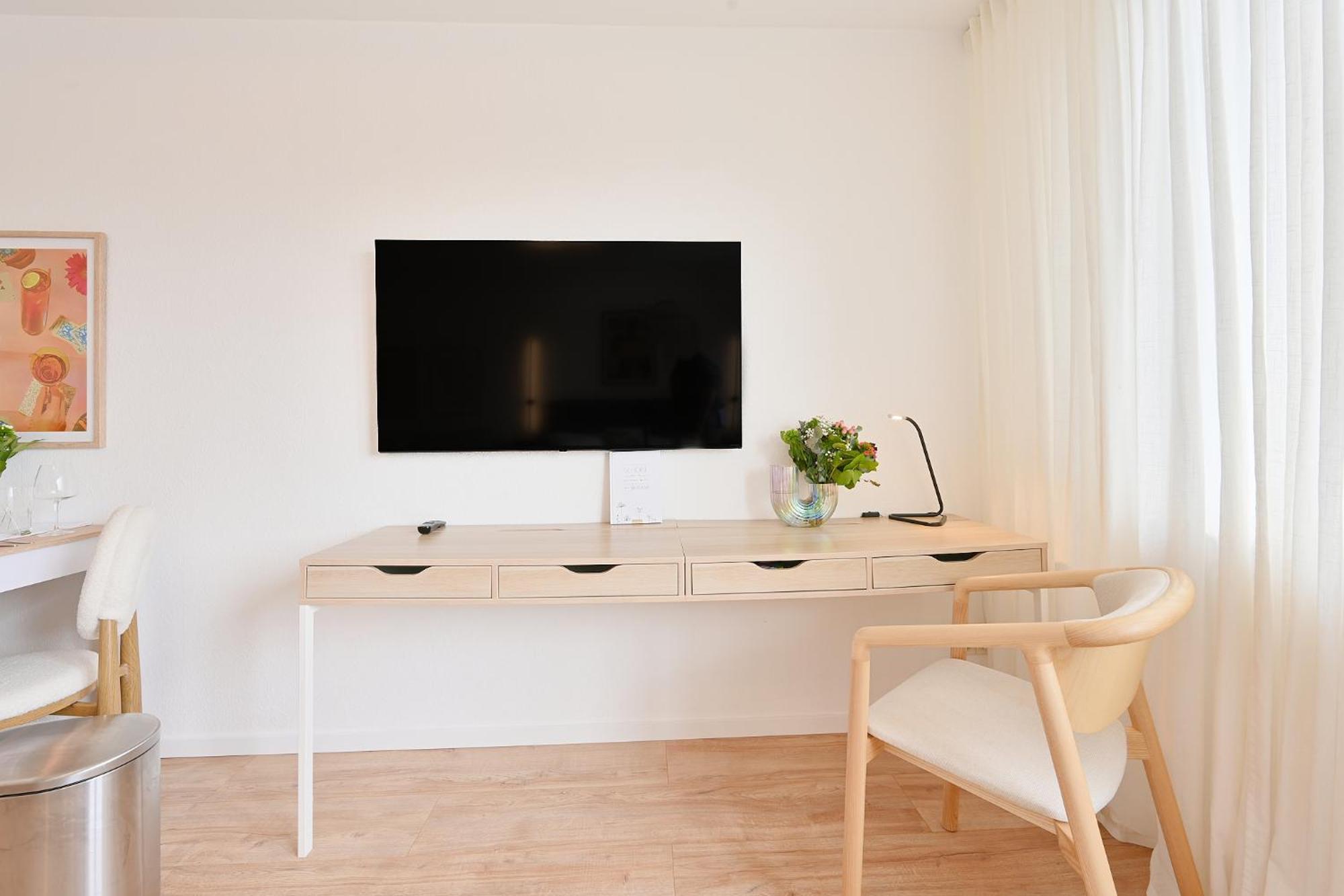 Beautiful And Stylish 1-Bedroom With Kitchen And King Size Bed Wuppertal Ngoại thất bức ảnh