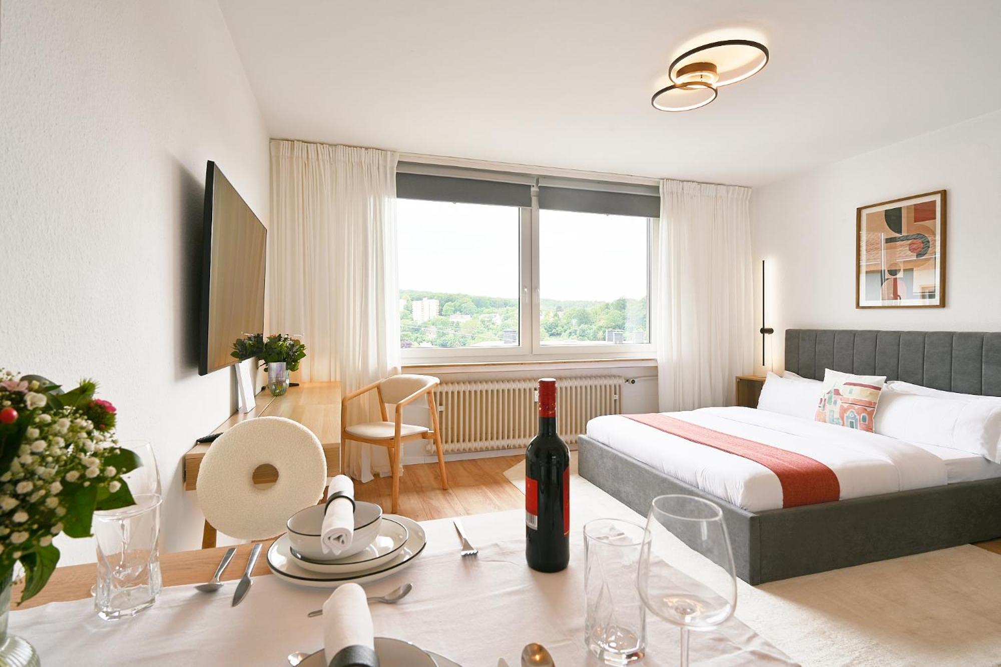 Beautiful And Stylish 1-Bedroom With Kitchen And King Size Bed Wuppertal Ngoại thất bức ảnh